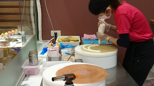 FUN Tower 日式可麗餅-高雄旗艦店:高雄~FUN Tower 日式可麗餅~少女系夢幻繽紛乾燥花甜點店~必吃美麗優雅凡爾賽玫瑰~ FUN Tower 日式可麗餅-高雄旗艦店:高雄~FUN Tower 日式可麗餅~少女系夢幻繽紛乾燥花甜點店~必吃美麗優雅凡爾賽玫瑰~