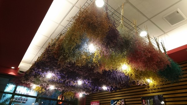 FUN Tower 日式可麗餅-高雄旗艦店:高雄~FUN Tower 日式可麗餅~少女系夢幻繽紛乾燥花甜點店~必吃美麗優雅凡爾賽玫瑰~ FUN Tower 日式可麗餅-高雄旗艦店:高雄~FUN Tower 日式可麗餅~少女系夢幻繽紛乾燥花甜點店~必吃美麗優雅凡爾賽玫瑰~