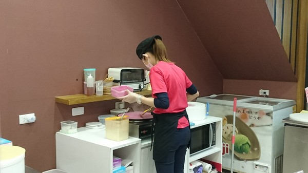 FUN Tower 日式可麗餅-高雄旗艦店:高雄~FUN Tower 日式可麗餅~少女系夢幻繽紛乾燥花甜點店~必吃美麗優雅凡爾賽玫瑰~ FUN Tower 日式可麗餅-高雄旗艦店:高雄~FUN Tower 日式可麗餅~少女系夢幻繽紛乾燥花甜點店~必吃美麗優雅凡爾賽玫瑰~