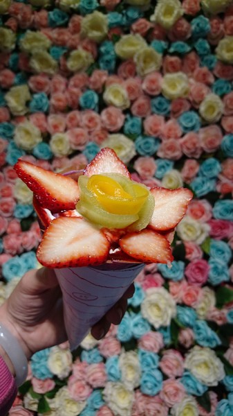 FUN Tower 日式可麗餅-高雄旗艦店:高雄~FUN Tower 日式可麗餅~少女系夢幻繽紛乾燥花甜點店~必吃美麗優雅凡爾賽玫瑰~ FUN Tower 日式可麗餅-高雄旗艦店:高雄~FUN Tower 日式可麗餅~少女系夢幻繽紛乾燥花甜點店~必吃美麗優雅凡爾賽玫瑰~