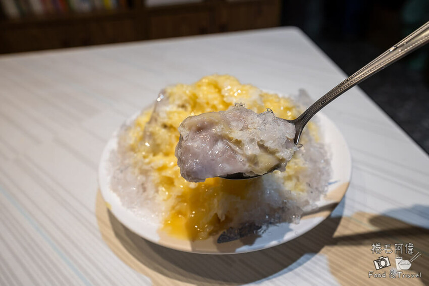 台中樂群冷凍芋必吃！40年老店超人氣，不輸阿斗伯。