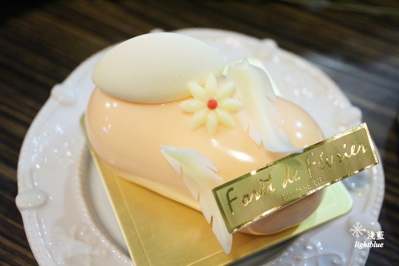 台中美食：淺藍 × 二月森～超好拍！乾燥花海中的甜點店