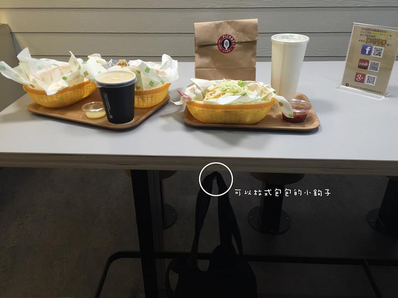 11117627_1627563750792008_59056804_n