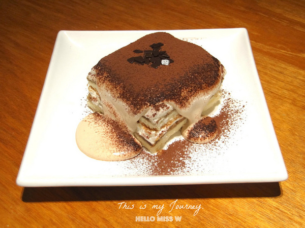 Campus Cafe(內湖店)：【Campus Cafe 內湖店】移植美國校園風 份量美味都無敵滿分的人氣店 木碗沙拉 明太子海鮮扁麵