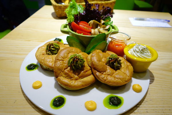 照片 151 照片 151