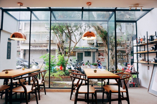 開門茶堂：開門茶堂│沉浸茶香 品味設計 感受生活 │捷運小巨蛋站民生社區│令人驚艷的紅茶生乳達克瓦茲 夢幻級甜點