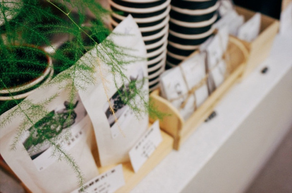 開門茶堂：開門茶堂│沉浸茶香 品味設計 感受生活 │捷運小巨蛋站民生社區│令人驚艷的紅茶生乳達克瓦茲 夢幻級甜點