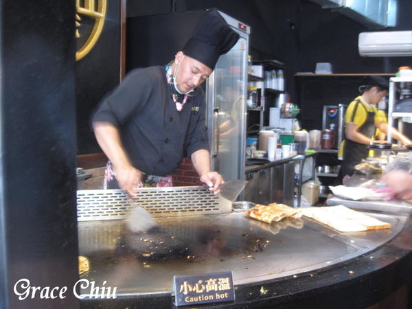 扶旺號 復興店 捷運忠孝復興 手作吐司 厚吐司 熱壓吐司 鐵板捲餅 高大鮮乳 紅茶牛奶