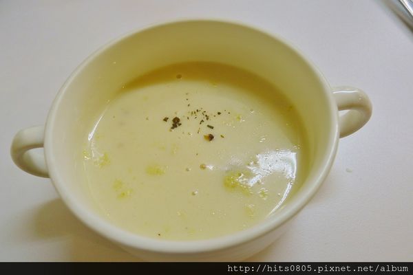 朵喵喵廚房:體驗-淡水早午餐首選-朵喵喵親子餐廳.內含有決明子沙坑喔!!! 朵喵喵廚房:體驗-淡水早午餐首選-朵喵喵親子餐廳.內含有決明子沙坑喔!!!