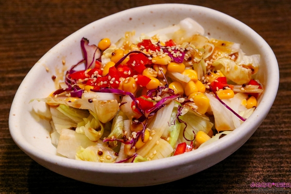 一心拉麵:【羅東♥美食】☼一心拉麵☼熬煮10小時以上的豚骨湯頭濃郁好喝,每日限量100碗,近羅東火車後站、羅東轉運站♥♥