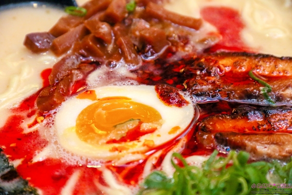 一心拉麵:【羅東♥美食】☼一心拉麵☼熬煮10小時以上的豚骨湯頭濃郁好喝,每日限量100碗,近羅東火車後站、羅東轉運站♥♥