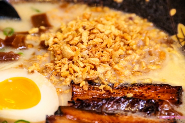 一心拉麵:【羅東♥美食】☼一心拉麵☼熬煮10小時以上的豚骨湯頭濃郁好喝,每日限量100碗,近羅東火車後站、羅東轉運站♥♥