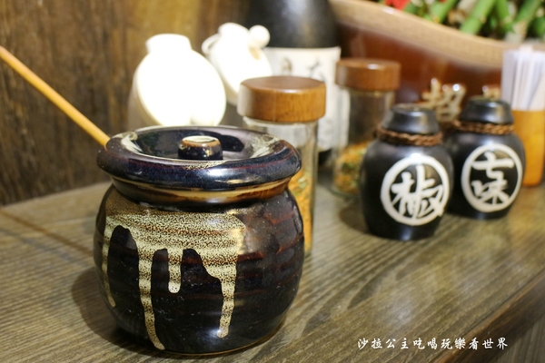 一心拉麵：宜蘭羅東車站排隊人氣美食餐廳『一心拉麵』日式拉麵/烏龍麵/每日限量100碗