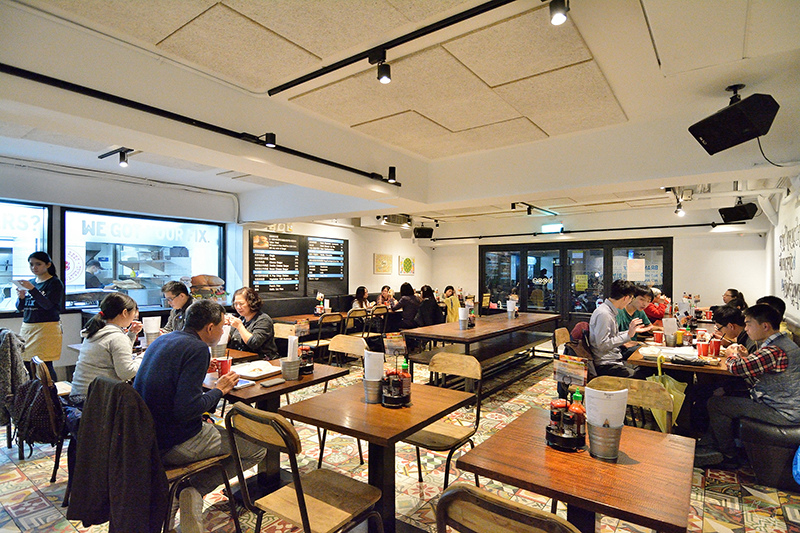 Burger Fix 酥脆薯格格&牛排等級漢堡,台北東區捷運忠孝敦化站