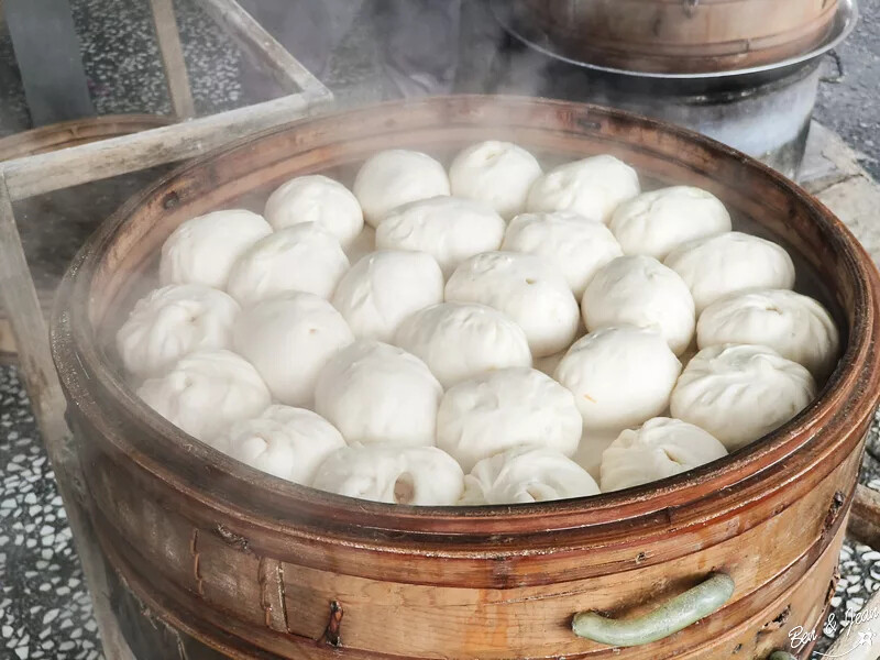 宜蘭縣蘇澳鎮蘇澳無名包子》美津早餐店，必點粉漿蛋餅、現蒸肉包秒殺好好吃