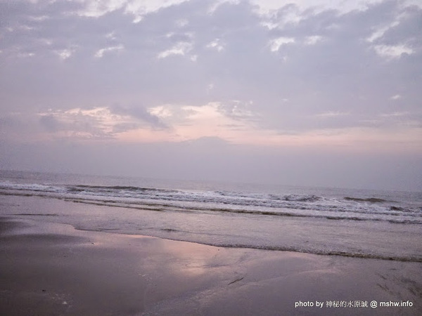 假日之森：【景點】苗栗假日之森白砂海岸@竹南濱海休憩區 : 沒有比基尼辣妹的白沙灘與防風林, 可以悠閒放鬆一整天…