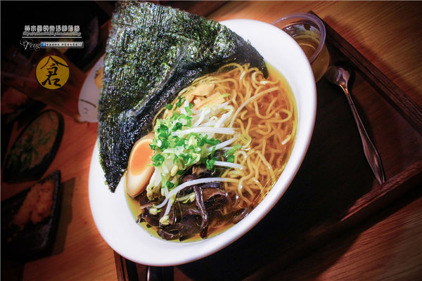 倉麵屋~桃園中壢(起源日本 歸根花蓮 散葉中壢有故事的排隊拉麵)