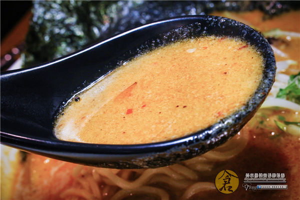 倉麵屋~桃園中壢(起源日本 歸根花蓮 散葉中壢有故事的排隊拉麵)