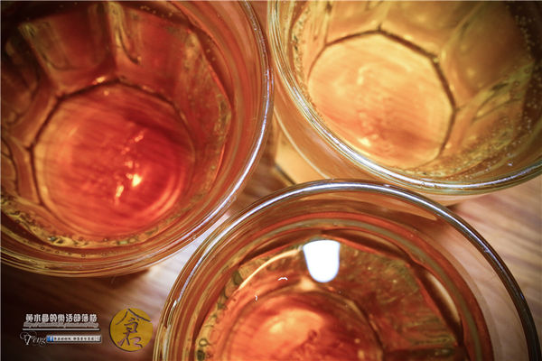 倉麵屋~桃園中壢(起源日本 歸根花蓮 散葉中壢有故事的排隊拉麵)