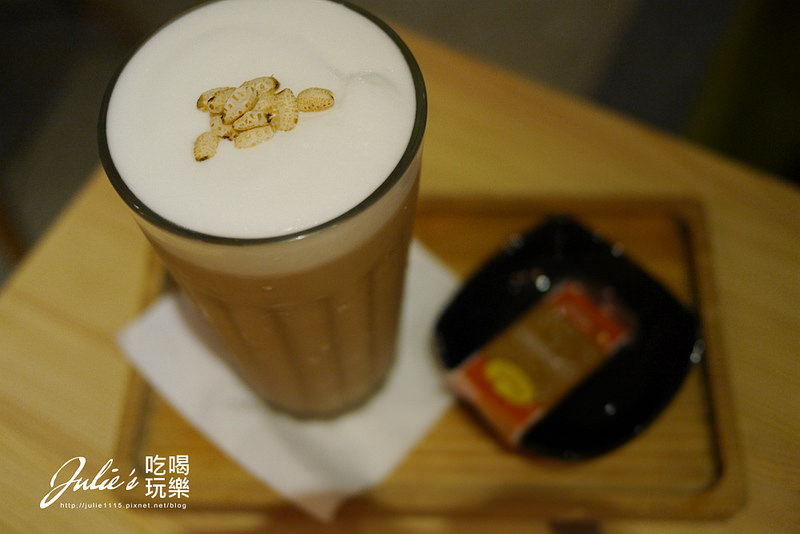 台北●甜點●初米咖啡 Choose Me Cafe&Meals(卡通造型蛋糕超可愛)(中山國中站)