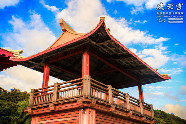 威天宮|桃園市龜山區唐式建築不燒香環保廟宇;東南亞室內最高大關聖帝君法像;來了就要許願,然後努力實踐它。