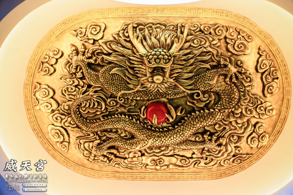 威天宮|桃園市龜山區唐式建築不燒香環保廟宇;東南亞室內最高大關聖帝君法像;來了就要許願,然後努力實踐它。