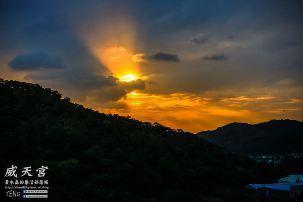 威天宮|桃園市龜山區唐式建築不燒香環保廟宇;東南亞室內最高大關聖帝君法像;來了就要許願,然後努力實踐它。