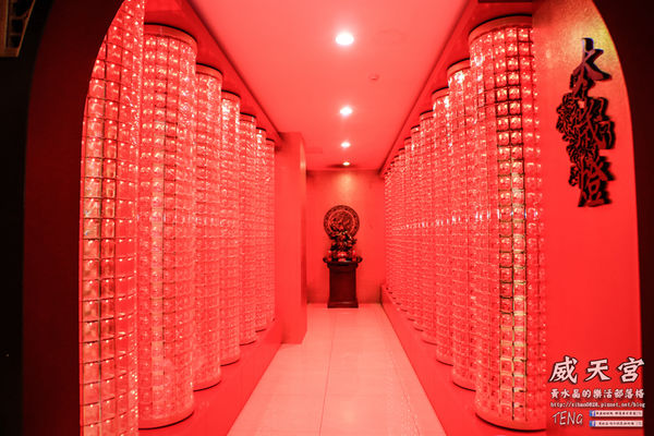 威天宮|桃園市龜山區唐式建築不燒香環保廟宇;東南亞室內最高大關聖帝君法像;來了就要許願,然後努力實踐它。