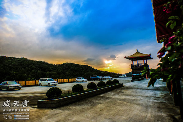 威天宮|桃園市龜山區唐式建築不燒香環保廟宇;東南亞室內最高大關聖帝君法像;來了就要許願,然後努力實踐它。