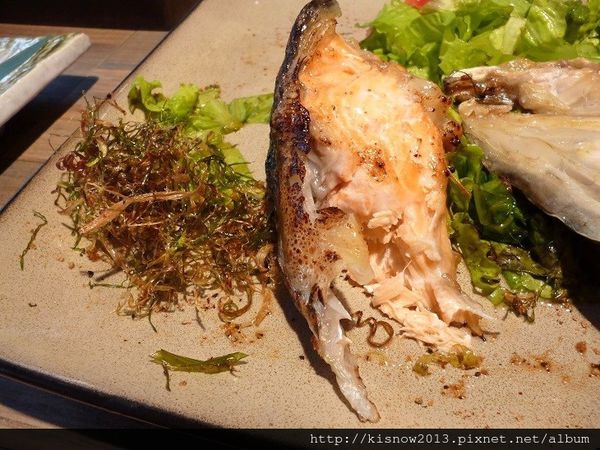 小德相51-鮭魚下巴.JPG 小德相51-鮭魚下巴.JPG