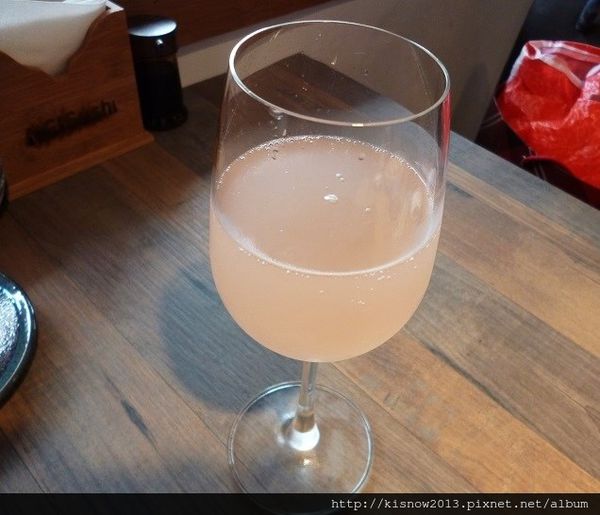 小德相53-白桃汽水.JPG 小德相53-白桃汽水.JPG