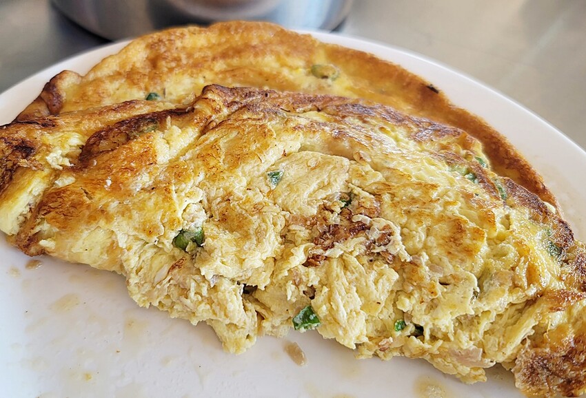 南投縣埔里鎮藏匿在筊白筍田中央的活魚料理，想吃記得先預約！！！