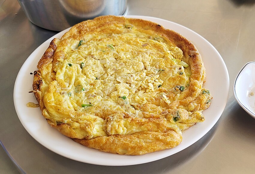 南投縣埔里鎮藏匿在筊白筍田中央的活魚料理，想吃記得先預約！！！