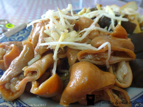 【苗栗。頭屋】阿玉麵館。豬頭肉麵。飄香30年的好滋味