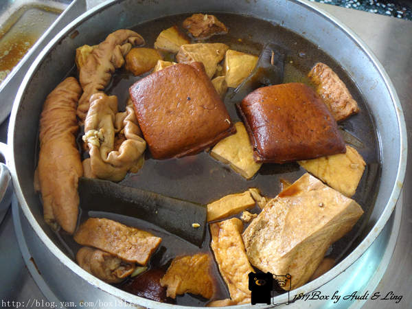 【苗栗。頭屋】阿玉麵館。豬頭肉麵。飄香30年的好滋味