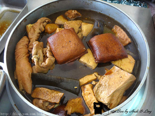 【苗栗。頭屋】阿玉麵館。豬頭肉麵。飄香30年的好滋味