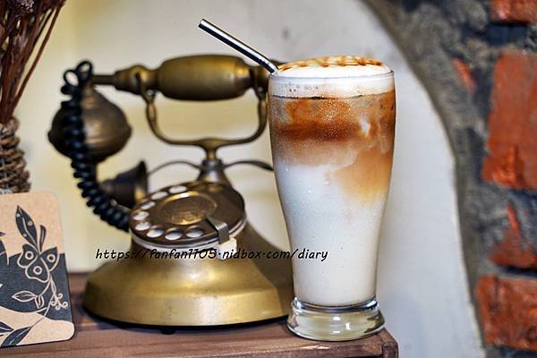 【板橋美食】翁林.林Café #早午餐 #義大利麵 #燉飯 #下午茶 #新埔站 #寵物友善餐廳 (13).JPG