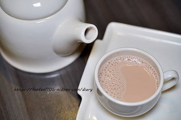 【板橋美食】翁林.林Café #早午餐 #義大利麵 #燉飯 #下午茶 #新埔站 #寵物友善餐廳 (26).JPG