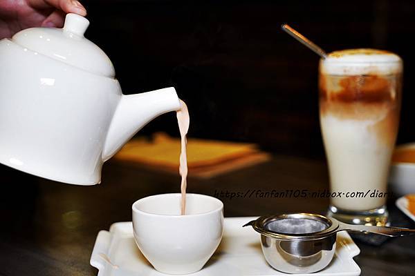 【板橋美食】翁林.林Café #早午餐 #義大利麵 #燉飯 #下午茶 #新埔站 #寵物友善餐廳 (12).JPG