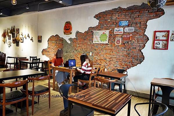 【板橋美食】翁林.林Café #早午餐 #義大利麵 #燉飯 #下午茶 #新埔站 #寵物友善餐廳 (24).JPG