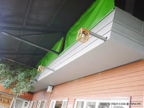 岳家庄夜景咖啡廳：【食記】台中岳家庄夜景咖啡廳.夜生活@沙鹿東海藝術街&都會公園後山 : 以咖啡,輕食,披薩與鐵塔佐海線夜景…