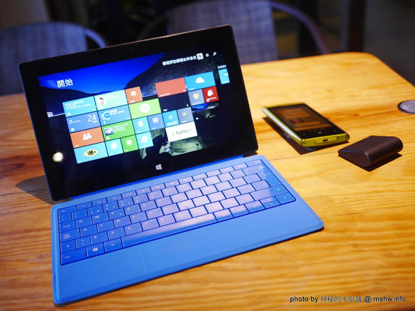 岳家庄夜景咖啡廳：【食記】台中岳家庄夜景咖啡廳.夜生活@沙鹿東海藝術街&都會公園後山 : 以咖啡,輕食,披薩與鐵塔佐海線夜景…