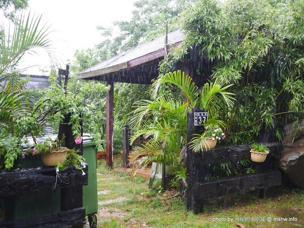 岳家庄夜景咖啡廳：【食記】台中岳家庄夜景咖啡廳.夜生活@沙鹿東海藝術街&都會公園後山 : 以咖啡,輕食,披薩與鐵塔佐海線夜景…