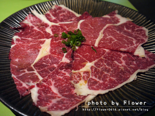 【台中│西屯】黑鑽双響新登場！頂級味覺享受。原燒優質原味燒肉-台中市政北店