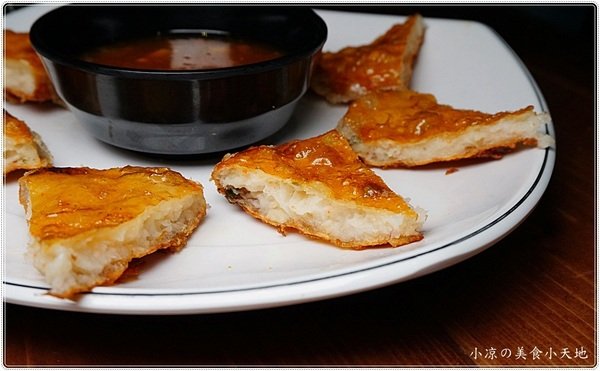 三郎食府:台中北區』三郎食府║營業到深夜12點!複合式定食任你選,滿500元即外送!(附最新菜單)