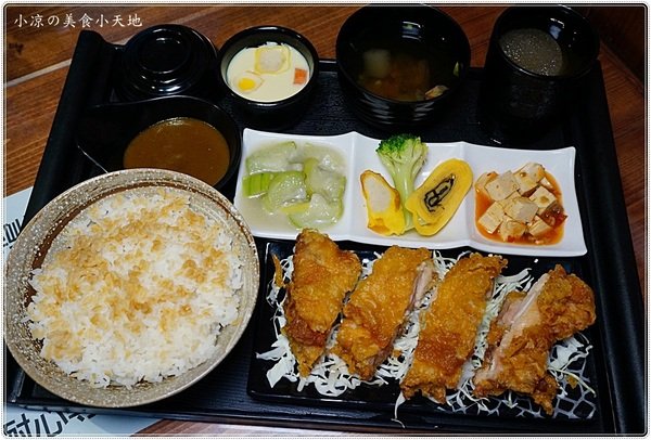 三郎食府:台中北區』三郎食府║營業到深夜12點!複合式定食任你選,滿500元即外送!(附最新菜單)