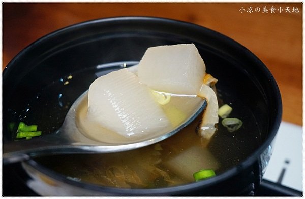 三郎食府:台中北區』三郎食府║營業到深夜12點!複合式定食任你選,滿500元即外送!(附最新菜單)