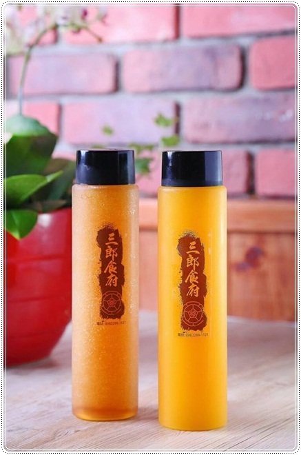 三郎食府:台中北區』三郎食府║營業到深夜12點!複合式定食任你選,滿500元即外送!(附最新菜單)