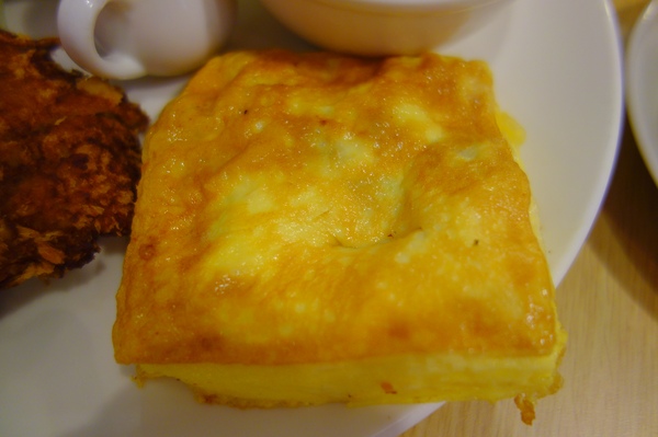 咖啡家coffee+(漢口店)：1040502[官本金文愛台灣]台中市北區咖啡家coffee+漢口店早午餐或下午茶平價高CP值便宜又大碗的餐點學生小資上班族最愛