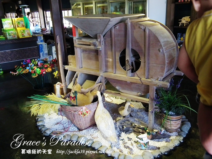 DSCF0043_nEO_IMG.jpg DSCF0043_nEO_IMG.jpg